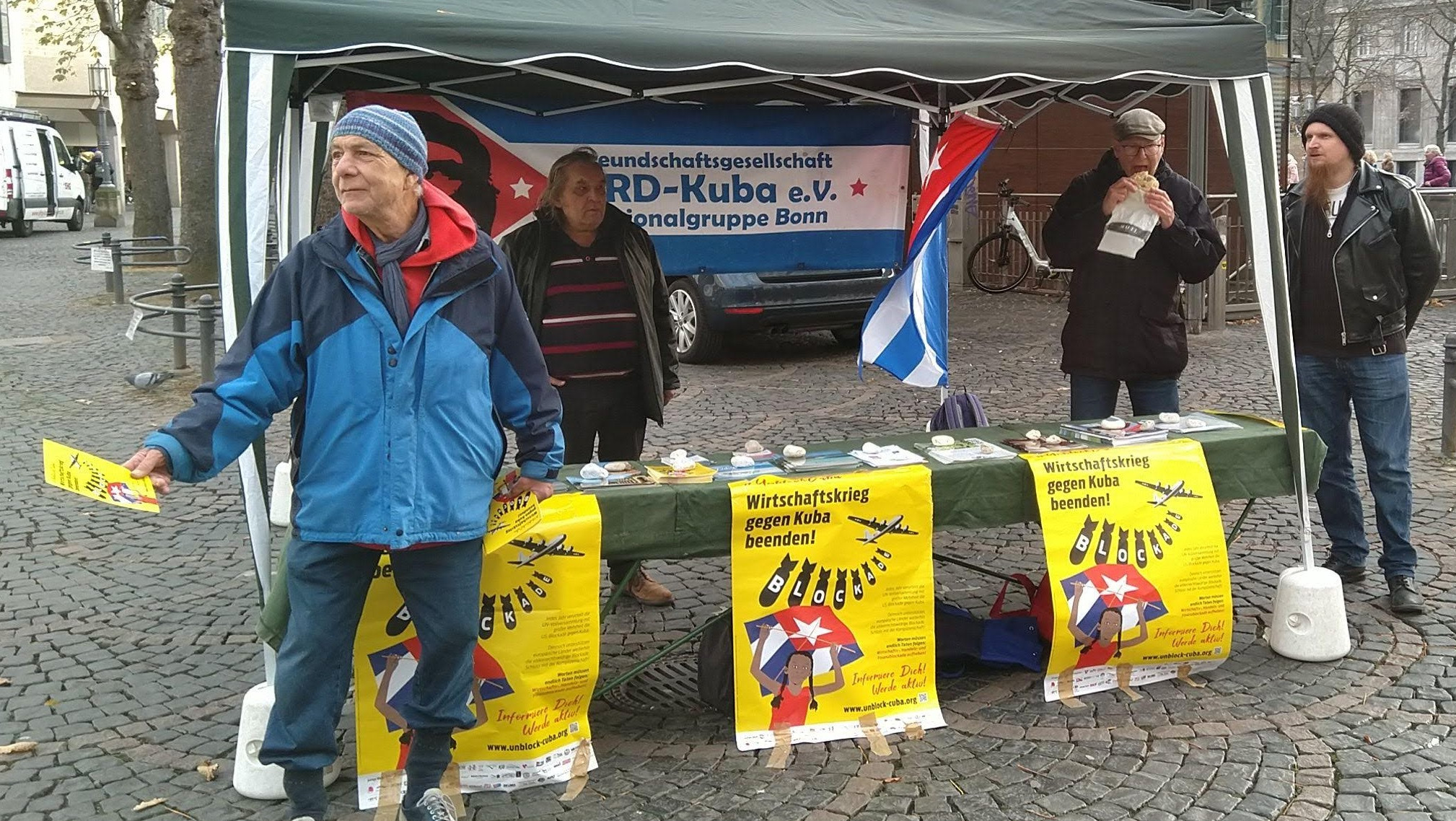 Kuba Info-Stand, Münsterplatz, Bonn