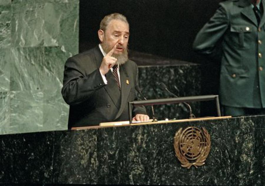 Fidel Castro 1995 vor der UNO-Generalvesammlung