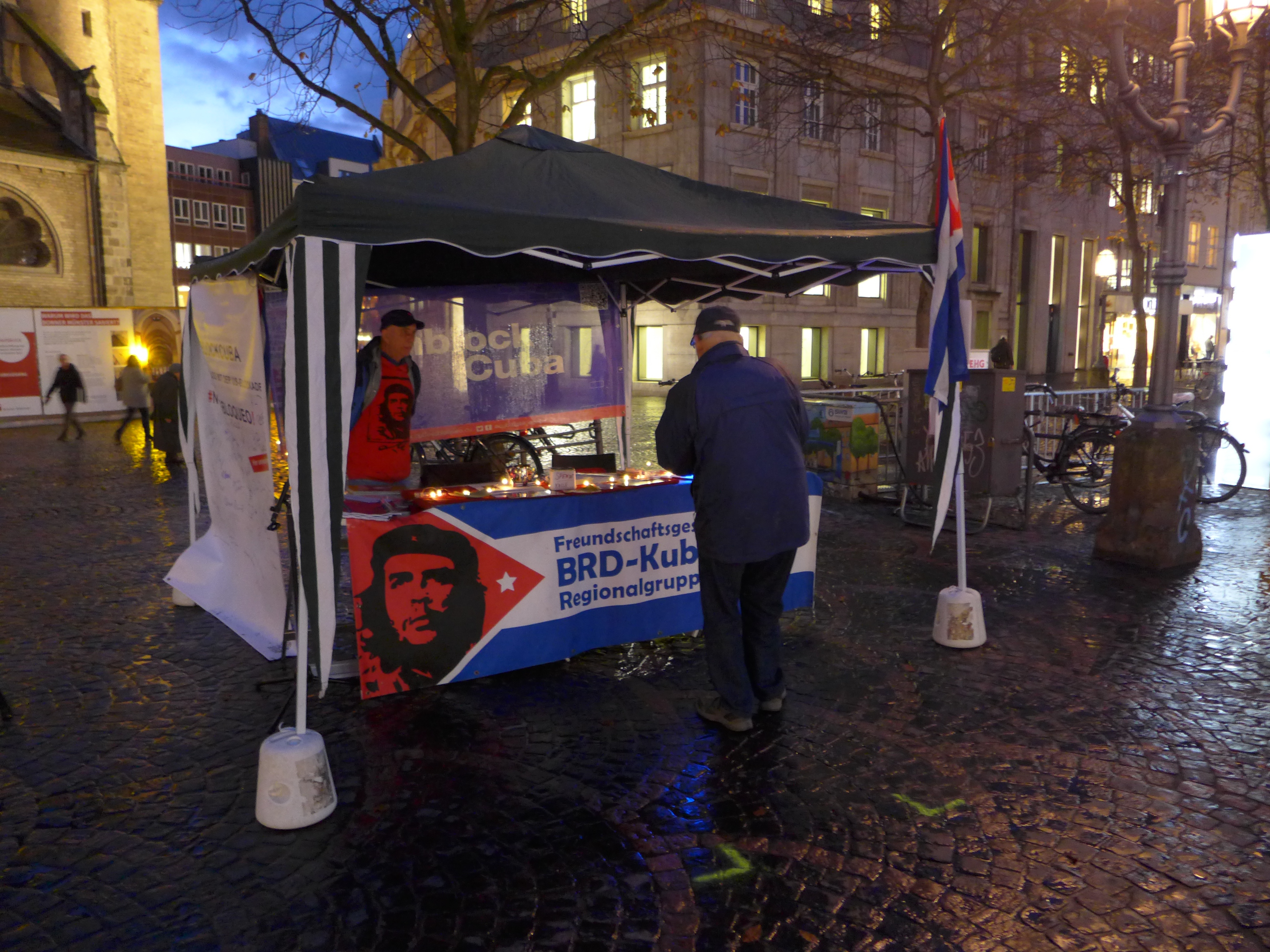 Infostand: Unblock Cuba, Bonn