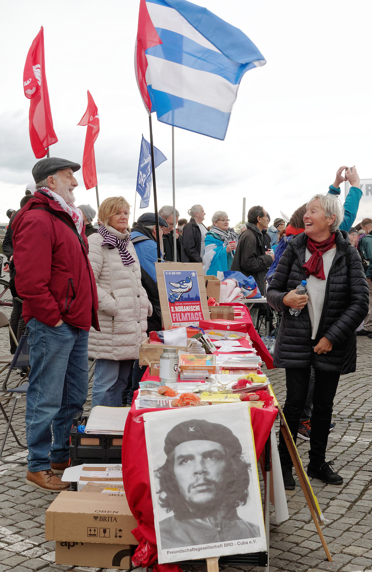 Kubastand beim Ostermarsch 2024