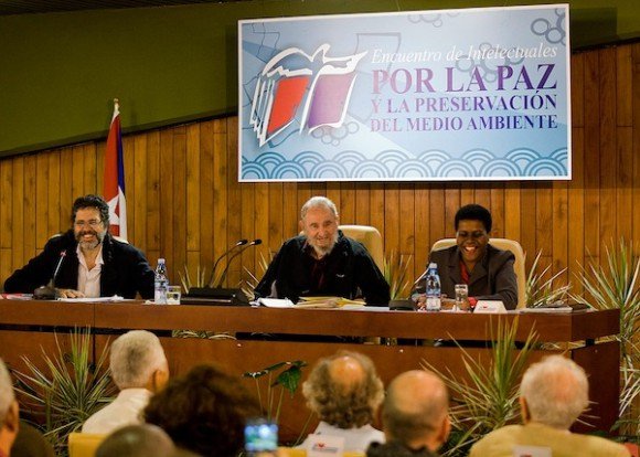 Fidel Castro, Treffen mit Intellektuellen, Buchmesse Havanna 2012