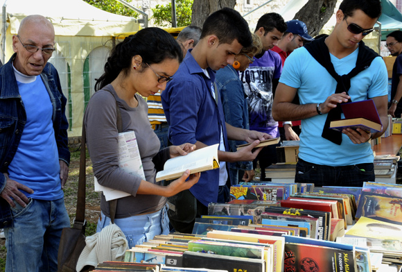 Buchmesse Havanna 2015