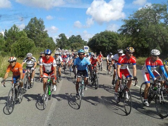 Fahrraddemo auf den Straßen Portugals