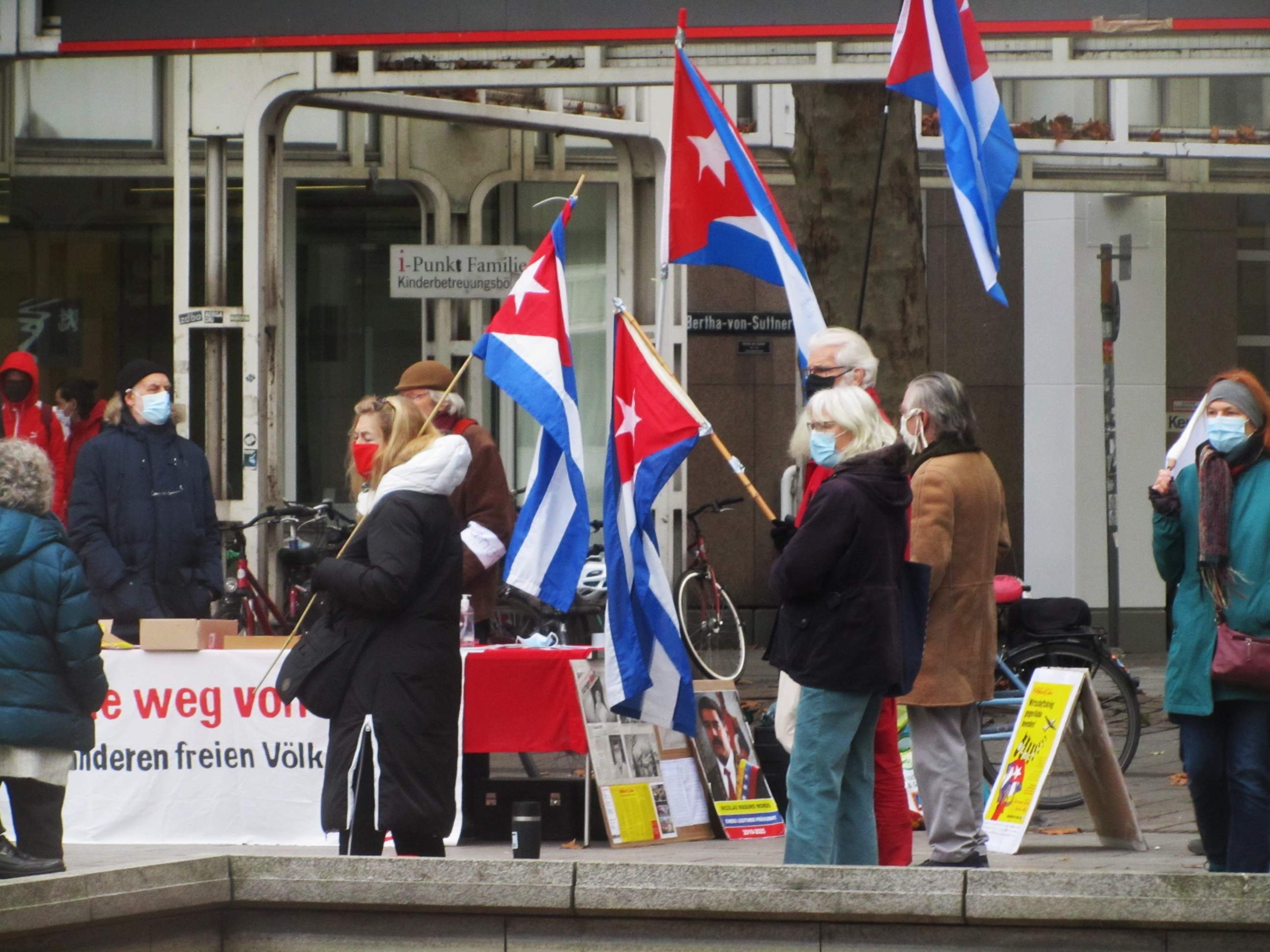 UnblockCuba-Infostand Düsseldorf