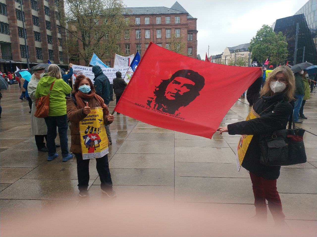 Kubasolidarität am 1. Mai in Freiburg