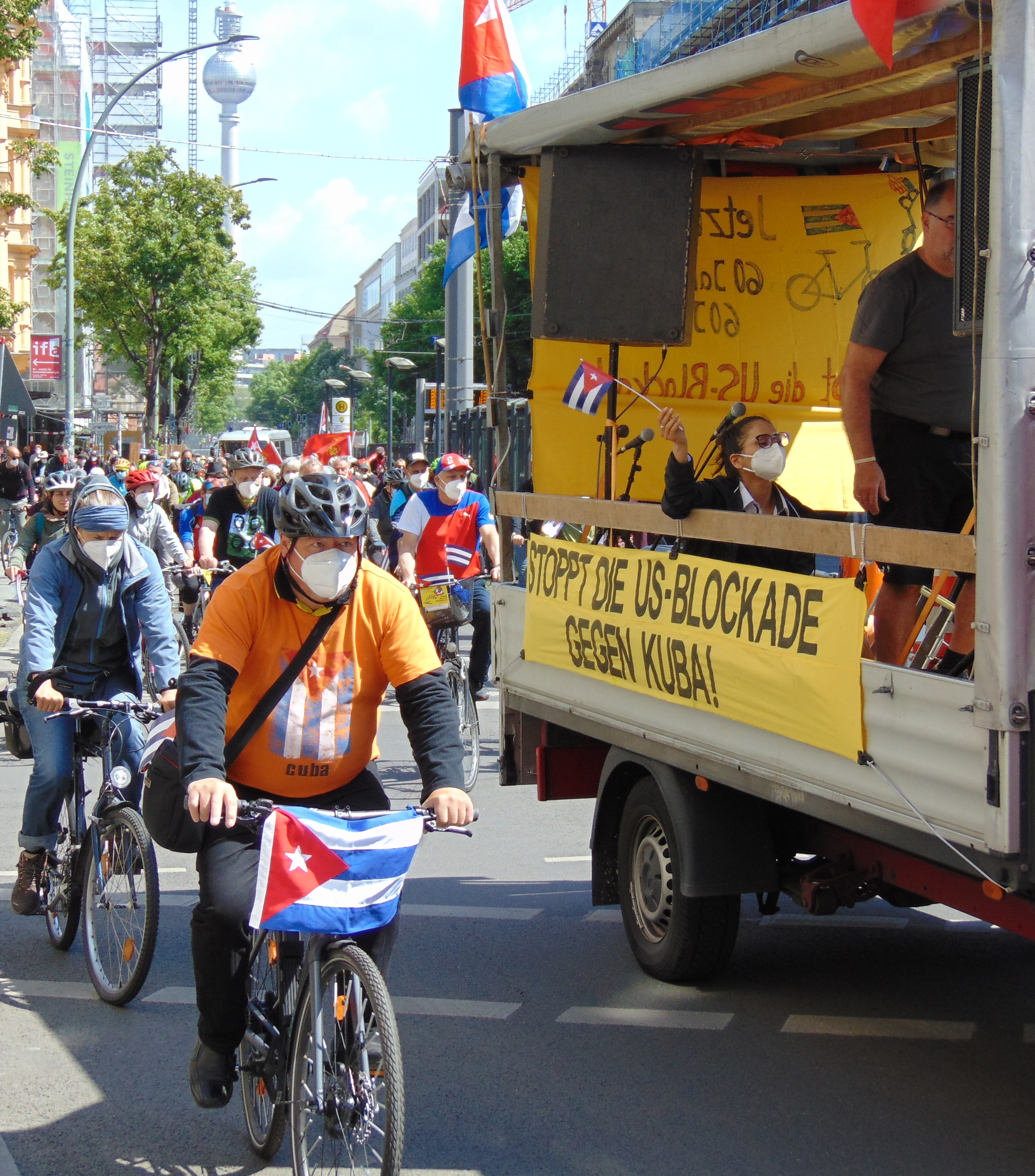 Unblockcuba-Fahrraddemo in Berlin