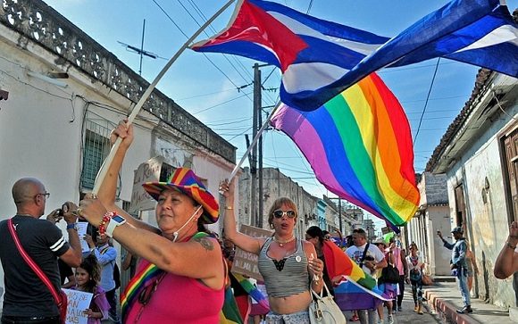 El Mejunje gegen Homophobie