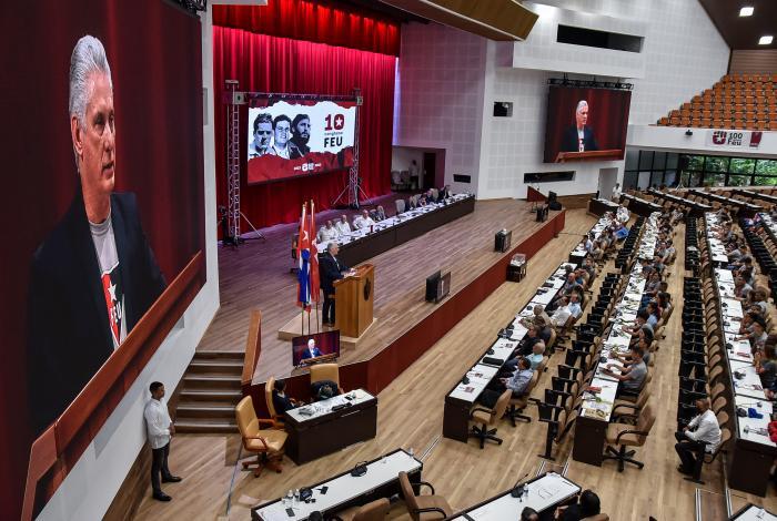 Kongress des Studentenverbandes FEU