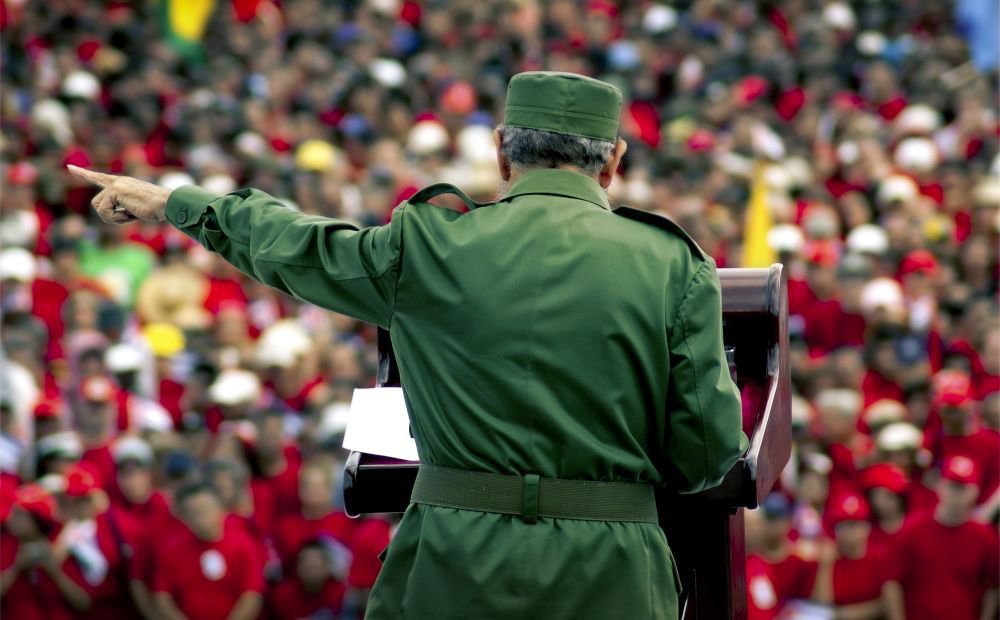 Fidel es Fidel, Roberto Chile