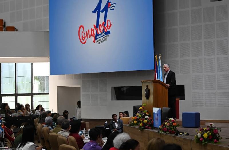 Miguel Díaz-Canel auf dem 11. Kongress der FMC