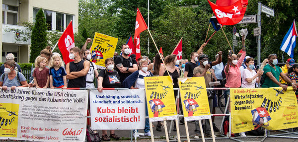 solidarische Demonstrierende