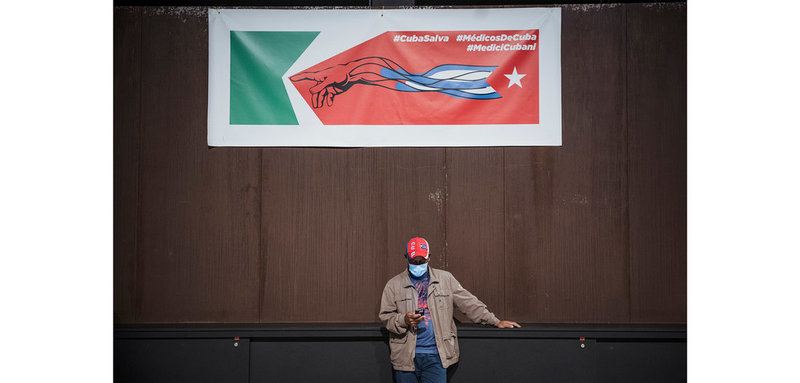 Turin - Banner der internationalen Solidarität