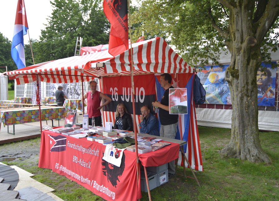 Stand der FG auf dem UZ-Pressefest