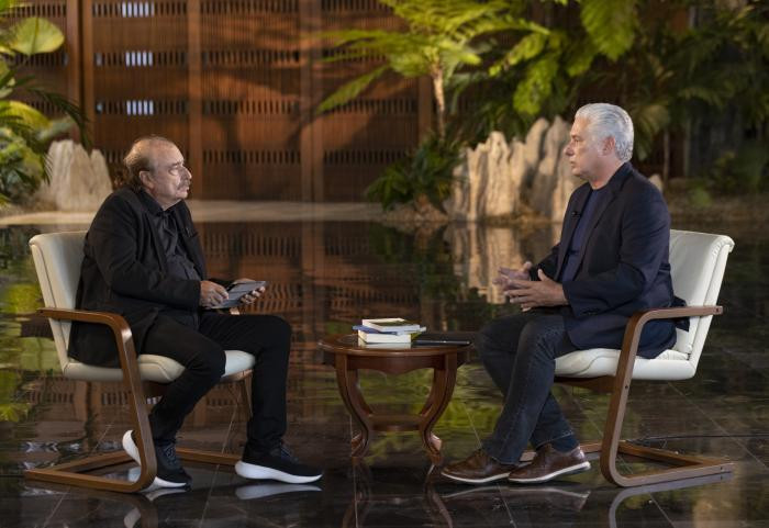 Díaz-Canel im Interview mit Ignacio Ramonet
