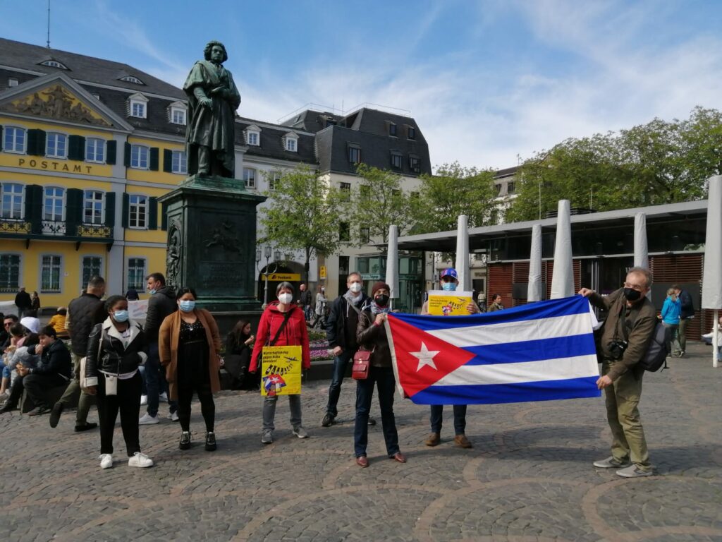 #UnblockCuba - Weltkarawane gegen die Blockade 23 UnblockCuba-Aktion Bonn