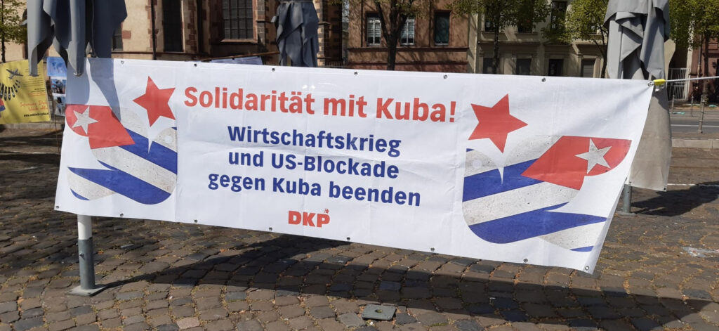 #UnblockCuba - Weltkarawane gegen die Blockade 45 UnblockCuba-Aktion Frankfurt