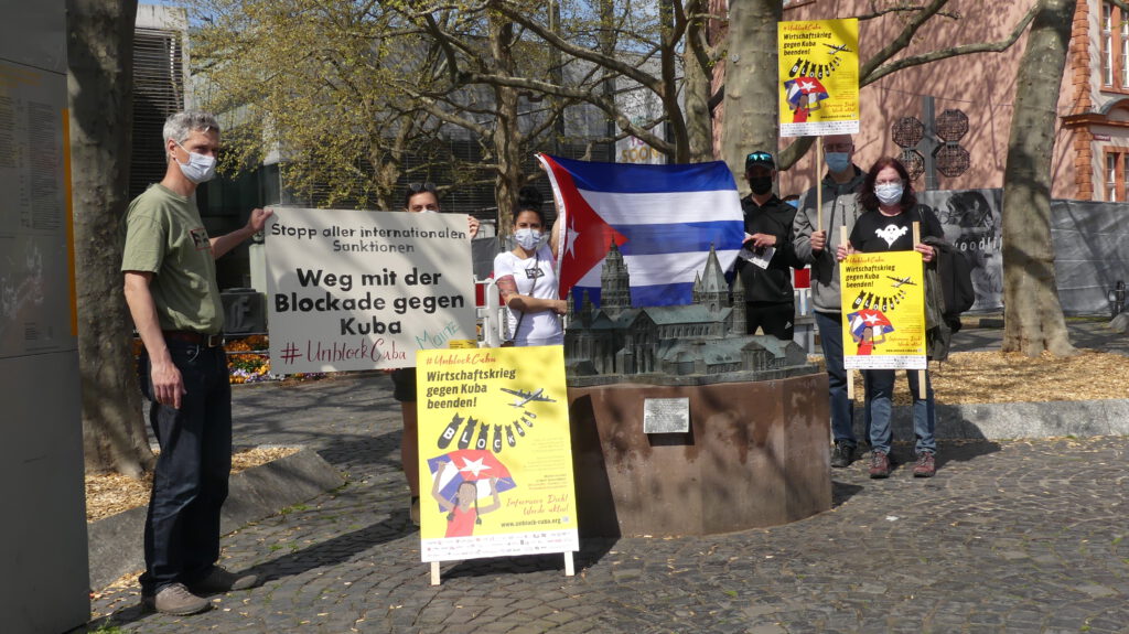 #UnblockCuba - Weltkarawane gegen die Blockade 56 UnblockCuba-Aktion Mainz