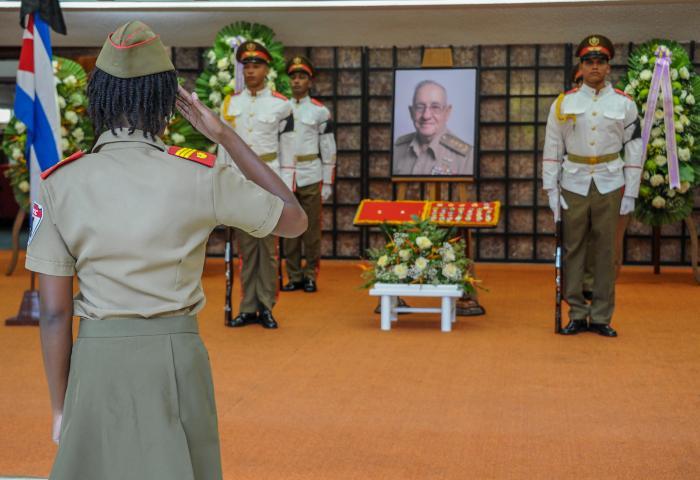 Hommage an General Espinosa Martín in großer Dankbarkeit