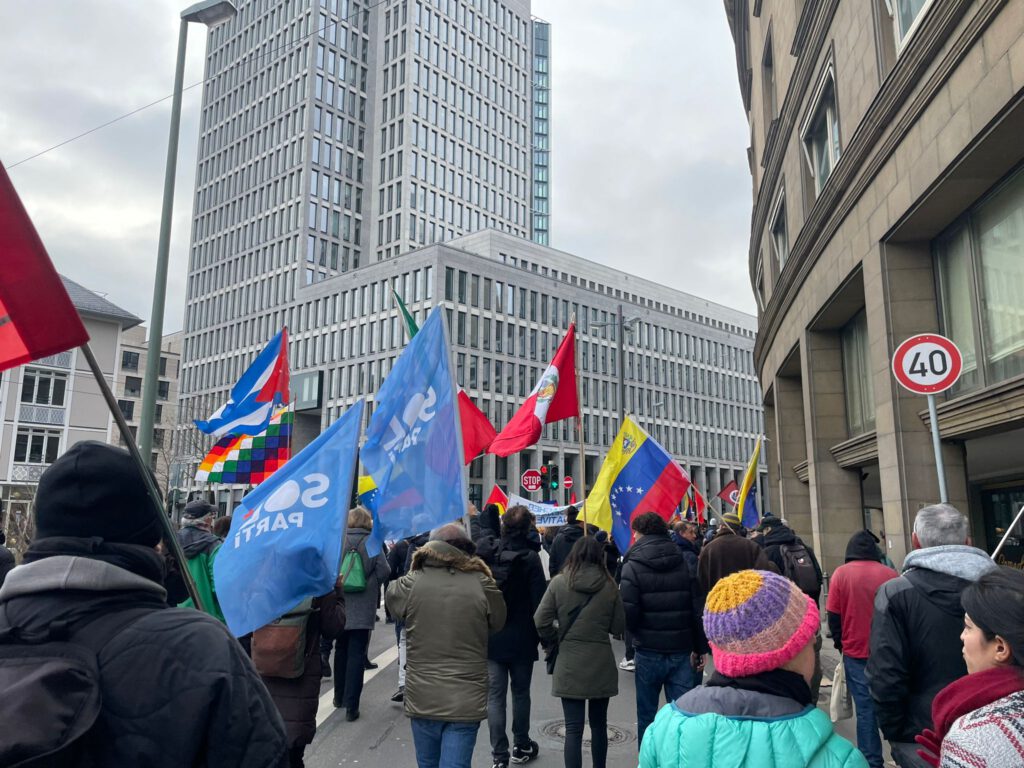 Demo am 17.01.26 in Frankfurt - Hände weg von Venezuela! 9 IMG 20260118 WA0004
