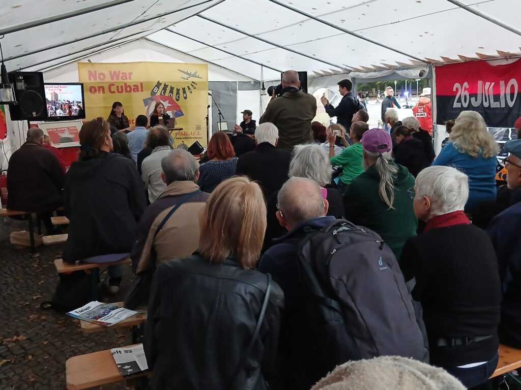 12.-19.9.26 Protestwache „No War on Cuba!“ vor der US-Botschaft am Brandenburger Tor 27 signal 2026 09 17 21 39 26 089 73202404998623207639